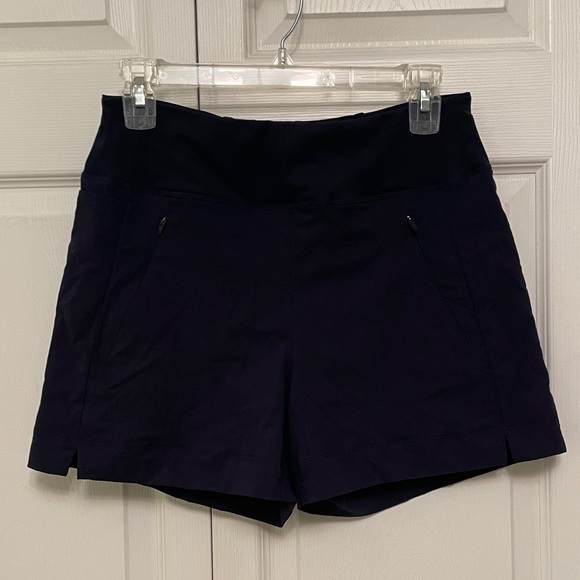 CRZ YOGA Athletic Shorts in Like New Condition Size Small 4-6 - Picture 1 of 17